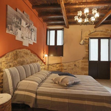 Il Palazzetto Del Pescatore Augusta Exterior foto