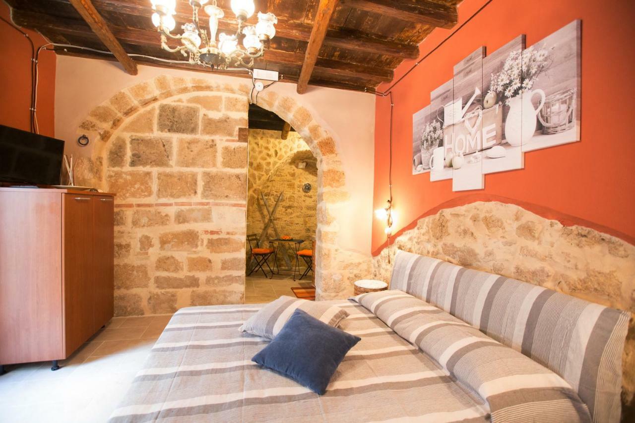 Il Palazzetto Del Pescatore Augusta Exterior foto